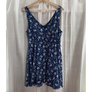 Lulus Navy Floral V Neck Sleeveless Mini Dress M Brunch Fit‎ and Flare Casual